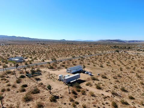 335 Landers Ln, Landers, CA 92285 photo 22