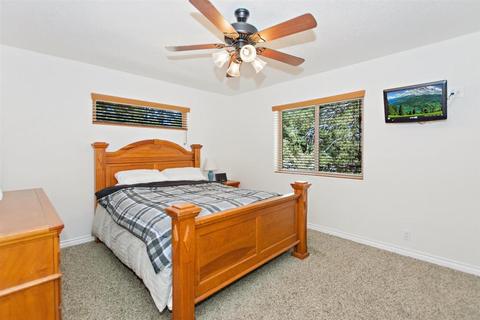 2017 Shady Ln, Big Bear City, CA 92314 photo 15