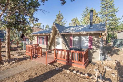 161 Maple Ln, Sugarloaf, CA 92386 photo 1
