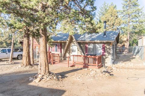 161 Maple Ln, Sugarloaf, CA 92386 photo 2
