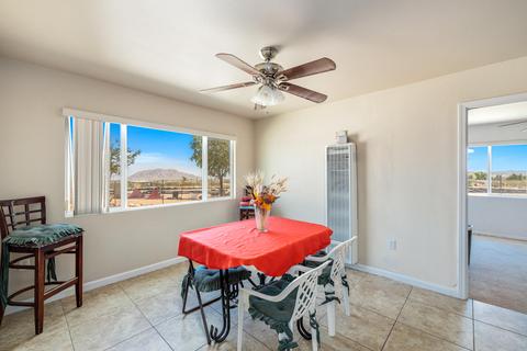 1525 Dakota Ln, Landers, CA 92285 photo 5