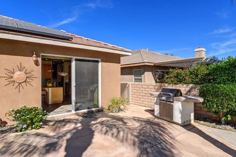 82449 Grant Dr, Indio, CA 92201 photo 21