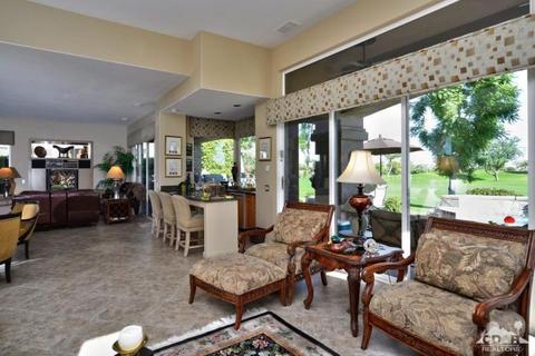 360 Tomahawk Dr, Palm Desert, CA 92211 photo 17