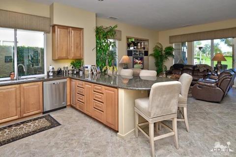 360 Tomahawk Dr, Palm Desert, CA 92211 photo 14