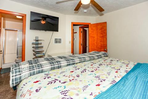 41317 Park Ave, Big Bear Lake, CA 92315 photo 19