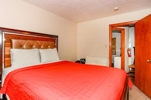 41317 Park Ave, Big Bear Lake, CA 92315 photo 22