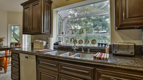245 Chipmunk Dr, Lake Arrowhead, CA 92352 photo 11