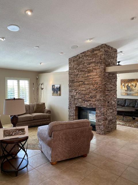 46664 Via Celeste, Indio, CA 92201 photo 2