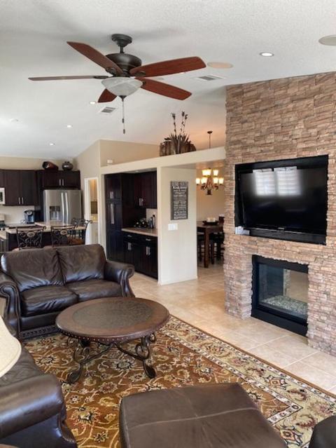 46664 Via Celeste, Indio, CA 92201 photo 6