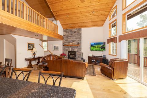 39692 Lake Dr, Big Bear Lake, CA 92315 photo 5