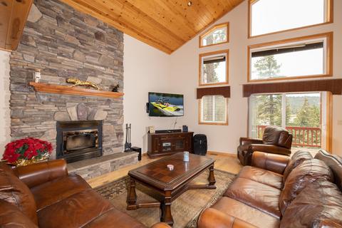 39692 Lake Dr, Big Bear Lake, CA 92315 photo 7