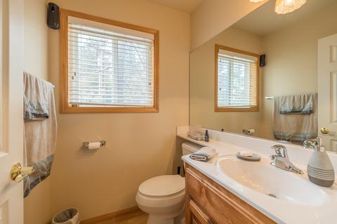 39692 Lake Dr, Big Bear Lake, CA 92315 photo 22