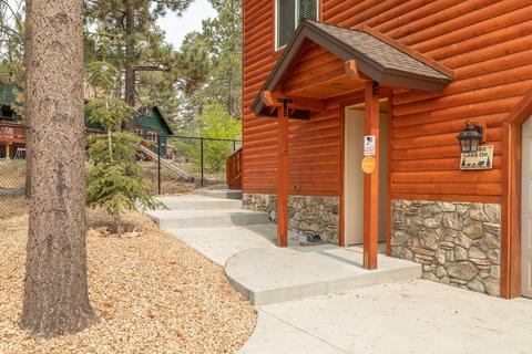 39692 Lake Dr, Big Bear Lake, CA 92315 photo 26