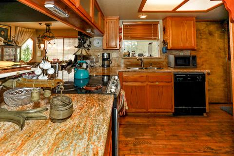 1249 Kayah Dr, Big Bear City, CA 92314 photo 14