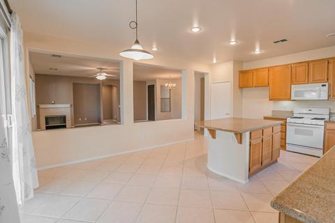 82560 Grant Dr, Indio, CA 92201 photo 5