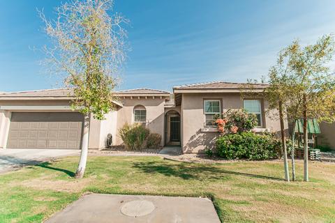 82560 Grant Dr, Indio, CA 92201 photo 2