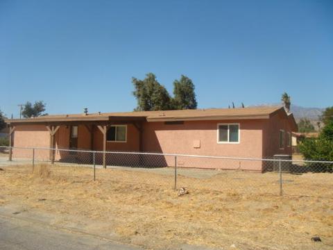 14748 Mission St, Cabazon, CA 92230 photo 4