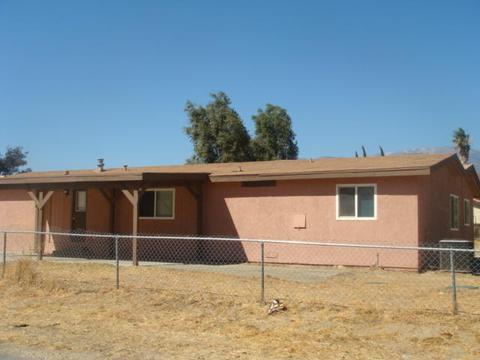 14748 Mission St, Cabazon, CA 92230 photo 24