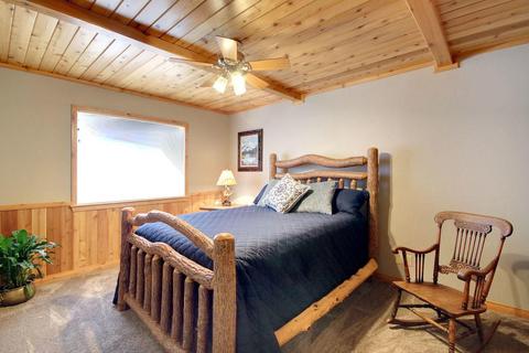 315 Starlight Cir, Big Bear Lake, CA 92315 photo 26