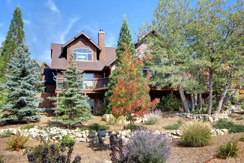 315 Starlight Cir, Big Bear Lake, CA 92315 photo 2