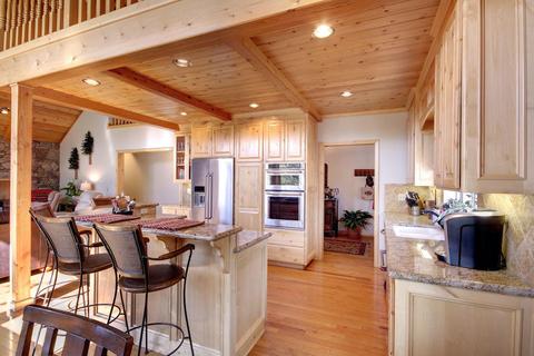 315 Starlight Cir, Big Bear Lake, CA 92315 photo 13