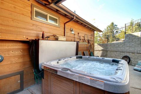 315 Starlight Cir, Big Bear Lake, CA 92315 photo 37
