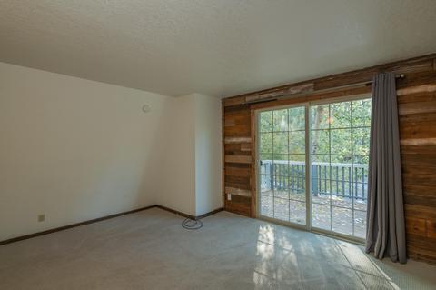 956 Tinkerbell Ave, Big Bear City, CA 92314 photo 18