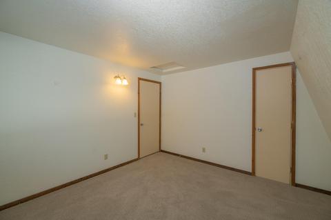 956 Tinkerbell Ave, Big Bear City, CA 92314 photo 23