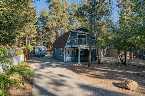 956 Tinkerbell Ave, Big Bear City, CA 92314 photo 1