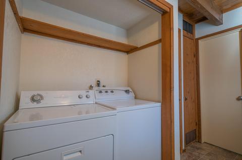 956 Tinkerbell Ave, Big Bear City, CA 92314 photo 27