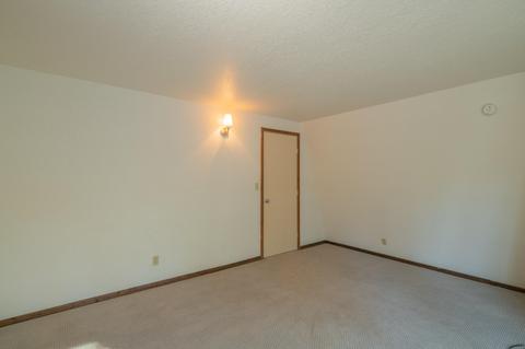 956 Tinkerbell Ave, Big Bear City, CA 92314 photo 17