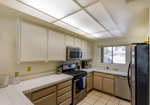 48980 Eisenhower Dr, Indio, CA 92201 photo 9