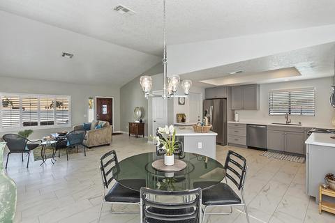 54015 Avenida Herrera, La Quinta, CA 92253 photo 10