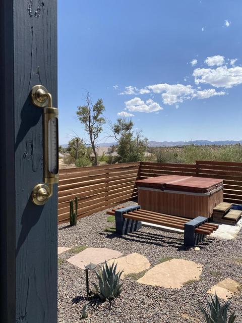 3637 Sage, Yucca Valley, CA 92284 photo 2