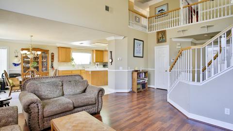 5369 Huntmaster Ln, Fontana, CA 92336 photo 8