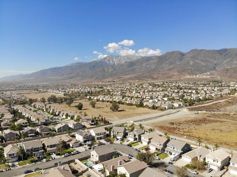 5369 Huntmaster Ln, Fontana, CA 92336 photo 49