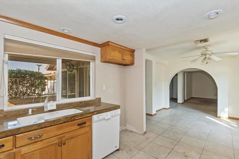 49421 Eisenhower Dr, Indio, CA 92201 photo 3