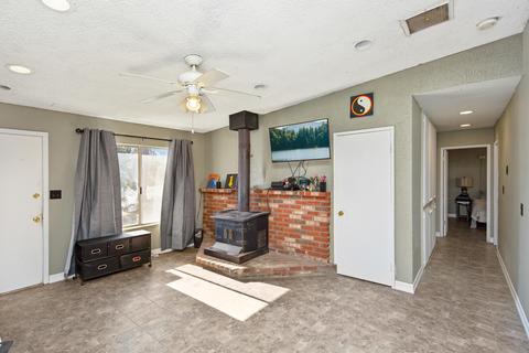 11029 Vale Dr, Morongo Valley, CA 92256 photo 6