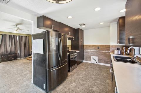 11029 Vale Dr, Morongo Valley, CA 92256 photo 2
