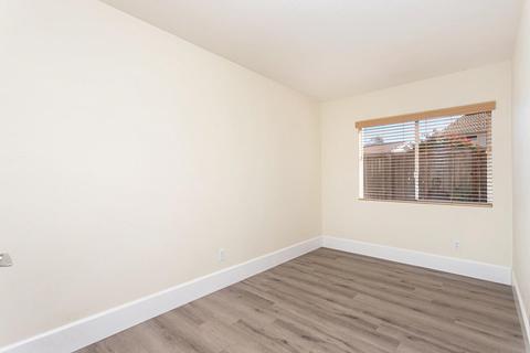 440 Alyssum Way, Oceanside, CA 92057 photo 12