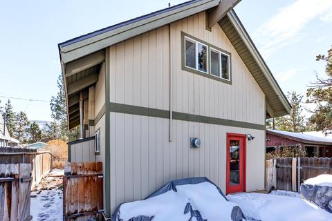2085 10th Ln, Big Bear City, CA 92314 photo 23