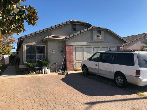 1139 Palisades St, Perris, CA 92570 photo 2