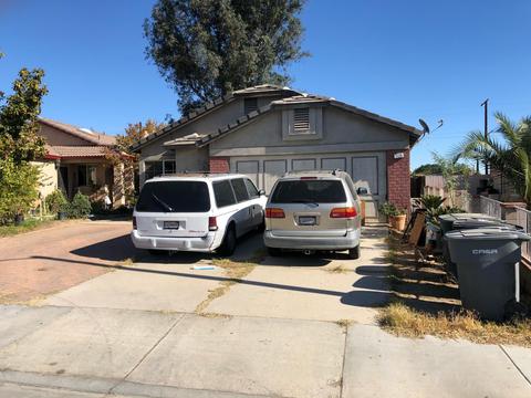 1139 Palisades St, Perris, CA 92570 photo 3