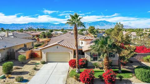 37801 Banbury St, Indio, CA 92203 photo 1