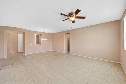 37801 Banbury St, Indio, CA 92203 photo 8