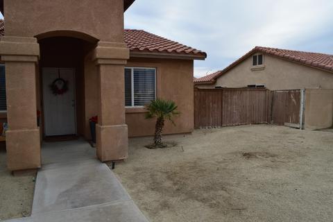 30784 Robert Rd, Thousand Palms, CA 92276 photo 3