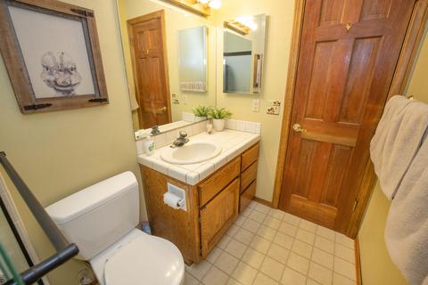 198 Turlock Dr, Big Bear City, CA 92314 photo 26