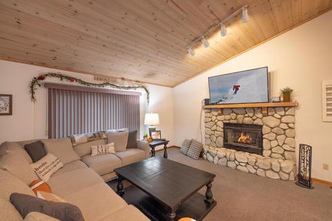 198 Turlock Dr, Big Bear City, CA 92314 photo 7