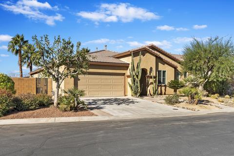 42711 Corvado St, Indio, CA 92203 photo 2