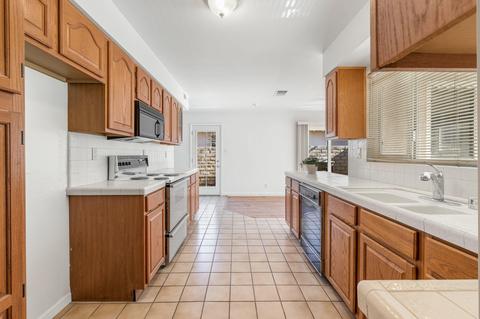 5107 Rochester St, Riverside, CA 92504 photo 4